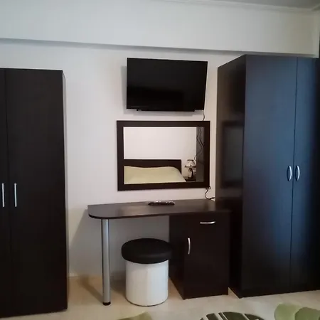 за гости 2б14 Grand Monastiry *