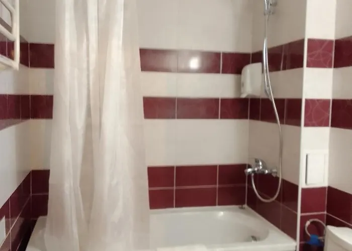 за гости 2б14 Grand Monastiry דירה פמפורובו